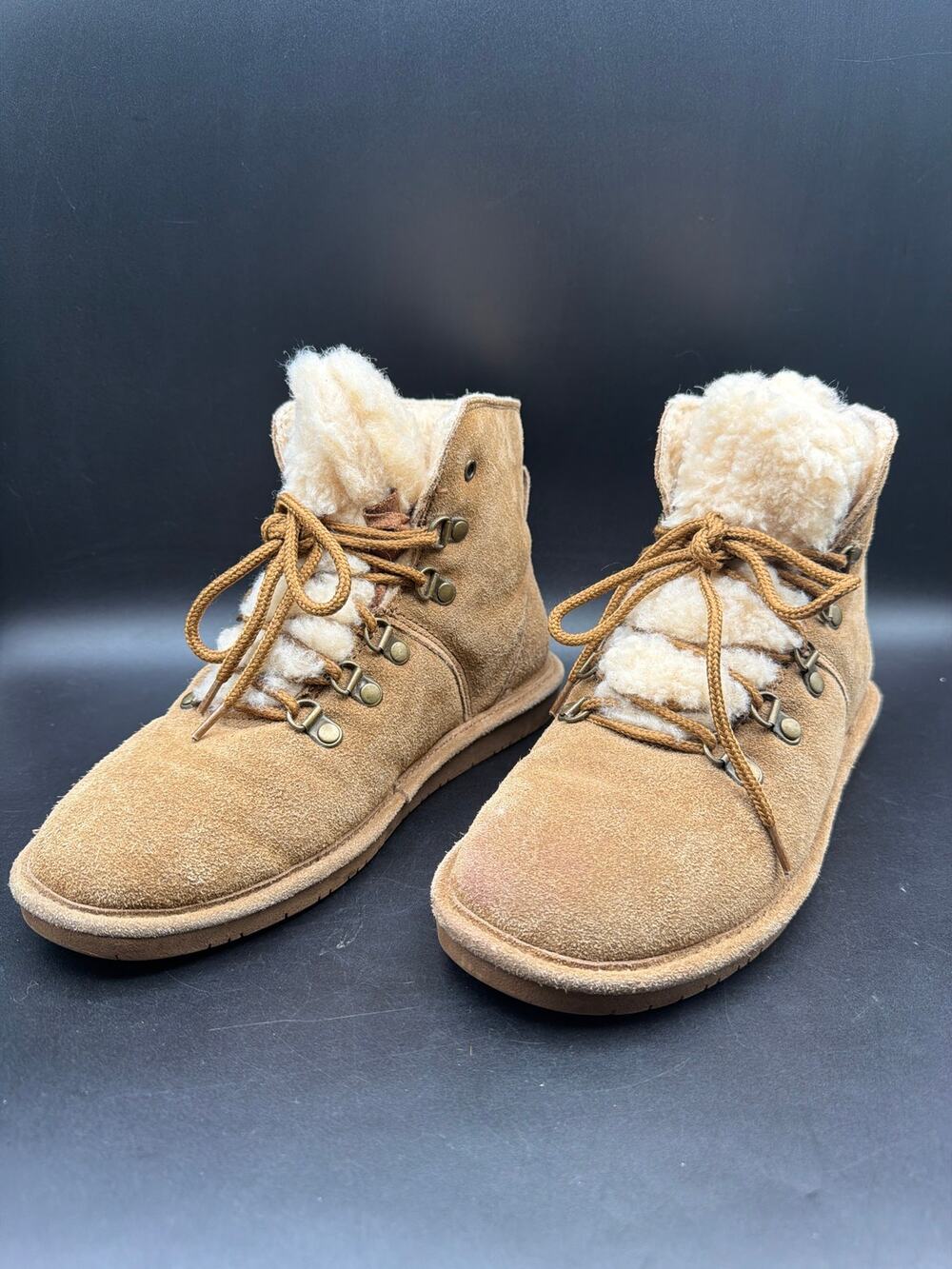 BEARPAW Kerri Womens 9 Tan Suede Sheepskin Wool Lace Up Ankle Boots 2601W